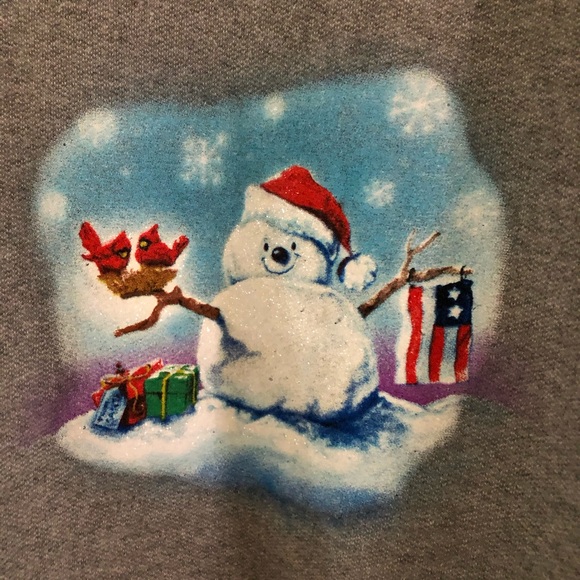 Jerzees Tops - NWOT-Jerzees Grey Christmas Sweatshirt sized LGG?